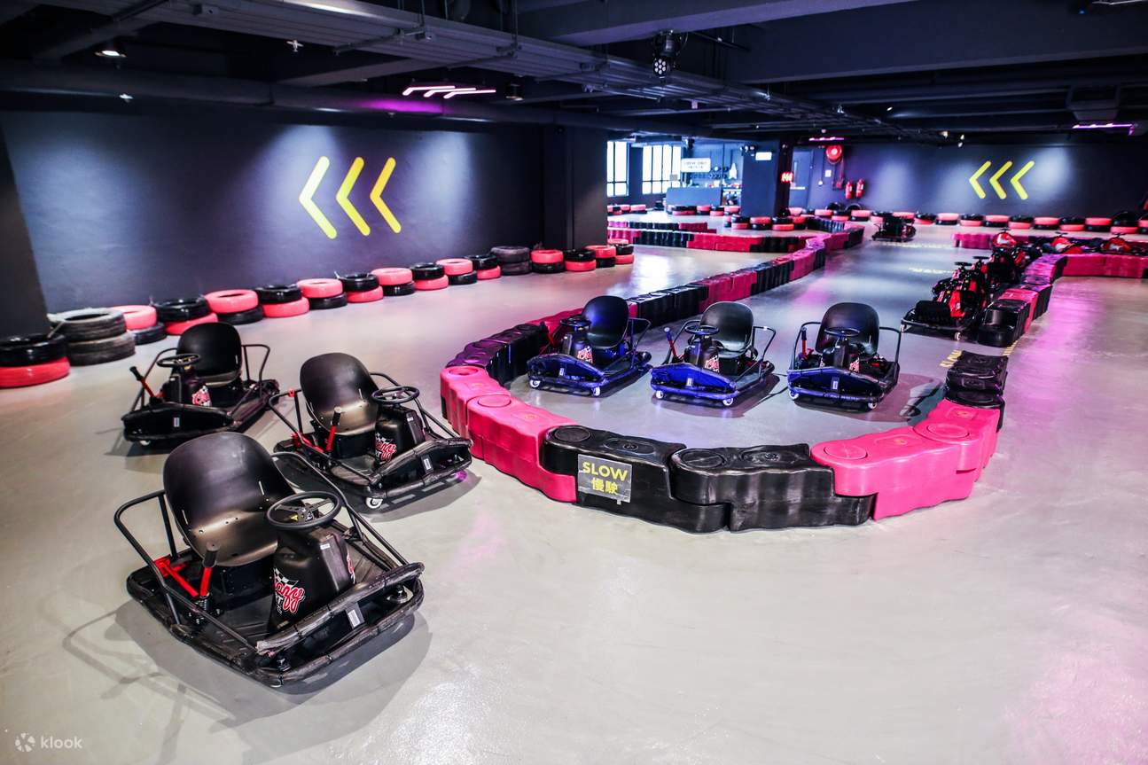 PowerPlay Arena - 极速飘移体验 | 全港首创踩阶砖 |  团建派对游戏任玩|室内竞技游戏中心|荔枝角